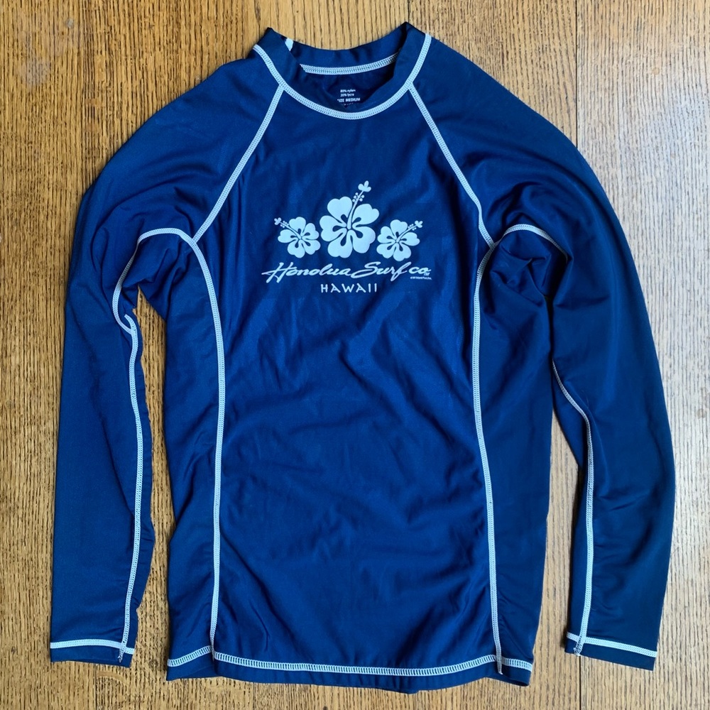 HAWAII SURF CO rashguard size medium